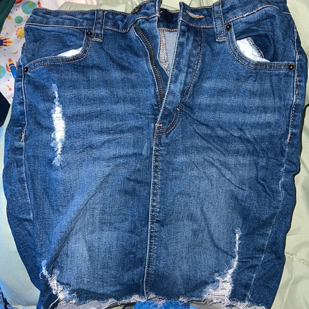Fashion nova jean skirt